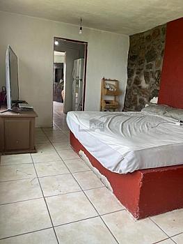Casa para terminar o remodelar en el Fraccionamiento Pedregal de San Miguel, Tlajomulco de Zúñiga.