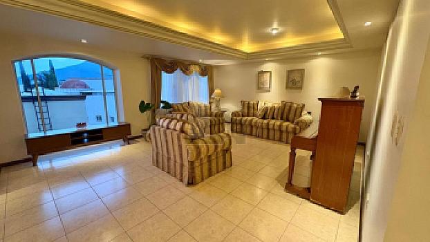 Casa en renta en Jardines del Paseo Monterrey Nuevo Leon Zona Sur Valle Oriente