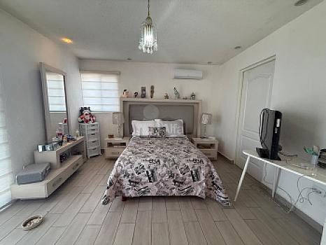 Casa sola en sale en Colonial La Sierra, San Pedro Garza García, Nuevo León