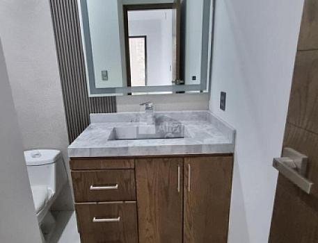 Estrena casa en renta en Mayorca, 2 recámaras con baño completo c/u