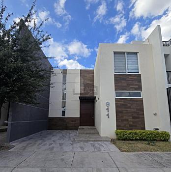 Casa en Venta en Fraccionamiento Loretta II al Norte de la ciudad
