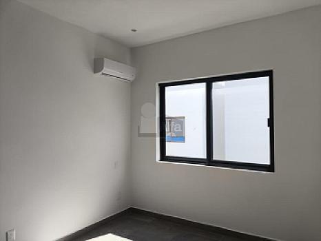 CASA DISPONIBLE PARA VENTA O RENTA