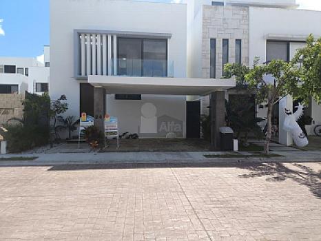 CASA DISPONIBLE PARA VENTA O RENTA
