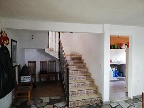 Se vende amplia casa de 5 recámaras en San Juan Tepeximilpa, Tlalpan
