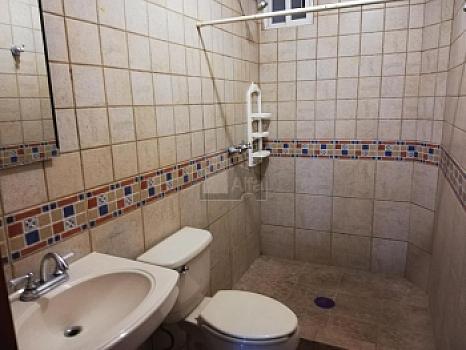 Se vende amplia casa de 5 recámaras en San Juan Tepeximilpa, Tlalpan