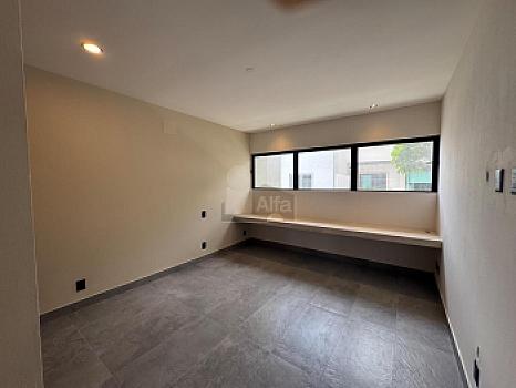 HOUSE FOR SALE IN RÍO RESIDENCIAL, CANCÚN