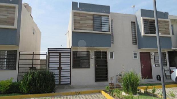 Casa sola en sale en Valle San Pedro Urbi Quinta Versalles, Tecámac, México