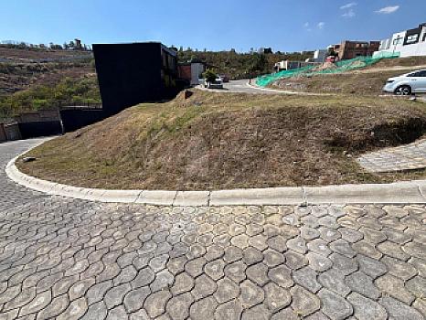 Terreno habitacional en sale en Lomas de Angelópolis II, San Andrés Cholula, Puebla
