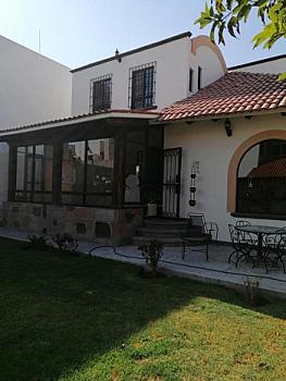 Casa en fraccionamiento exclusivo en Corregidora