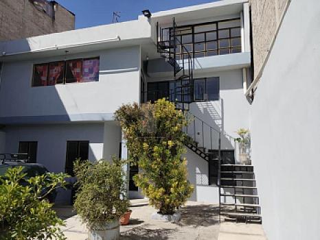 VENTA AMPLIA CASA EN VALLE DE LOS REYES, LA PAZ, EDO. DE MEXICO