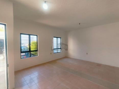 VENTA AMPLIA CASA EN VALLE DE LOS REYES, LA PAZ, EDO. DE MEXICO