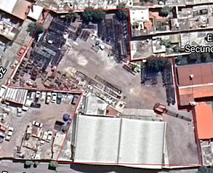 Venta o Renta de Terreno con uso de Suelo Comercial en Ecatepec de Morelos