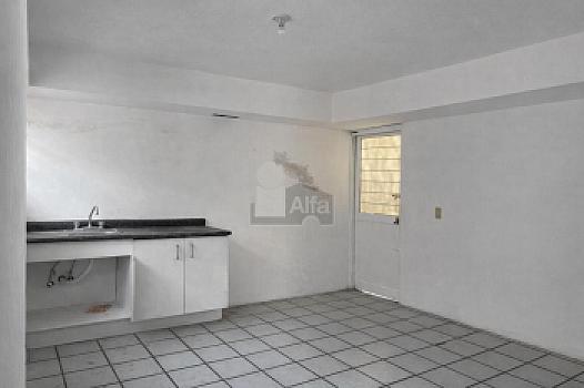 CASA EN RENTA - ZONA MINERVA