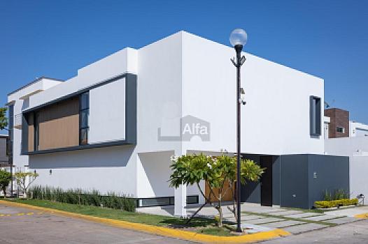 Casa en venta en Residencial San Ángel