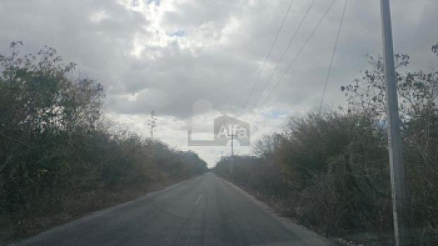 Terreno en Venta en Mérida Yucatán por Autódromo