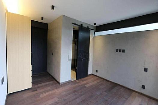 Casa con diseño Industrial, ven y conócela!