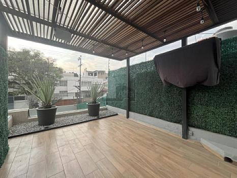 Esta residencia en Ciudad Satélite está diseñada para acompañar a tu familia en cada paso