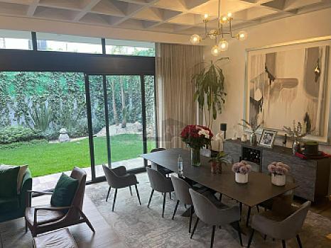Esta residencia en Ciudad Satélite está diseñada para acompañar a tu familia en cada paso