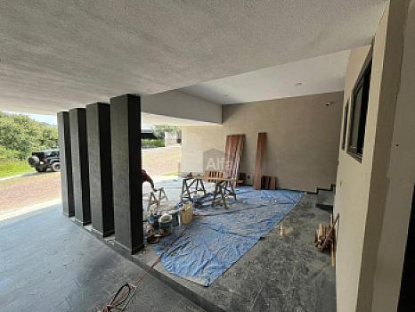 Ven y enamórate de esta Residencia en Rancho San Juan