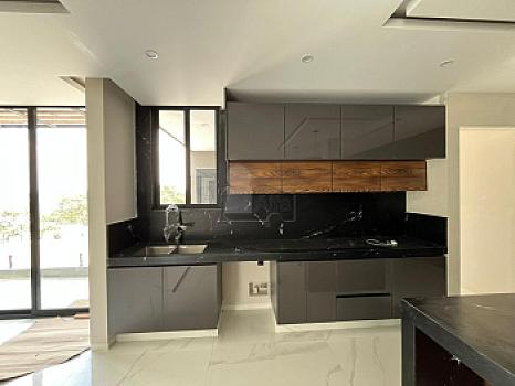 Ven y enamórate de esta Residencia en Rancho San Juan