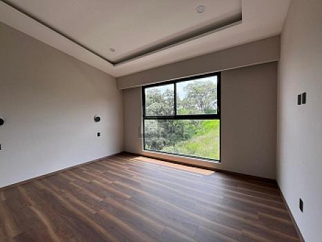 Ven y enamórate de esta Residencia en Rancho San Juan