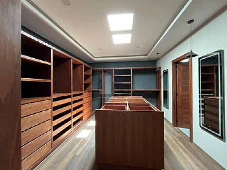 Ven y enamórate de esta Residencia en Rancho San Juan