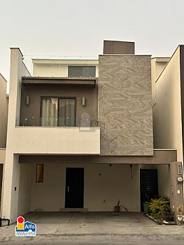 Casa sola en sale en Montenova, García, Nuevo León