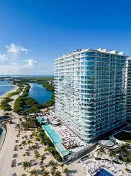 Furnished apartment for sale in SLS Puerto Cancún with 4 bedrooms and 4.5 bathrooms