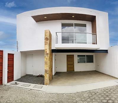 Vendo Casa Nueva en San Pedro Cholula Puebla, en conjunto privado de solo 4 terrenos.