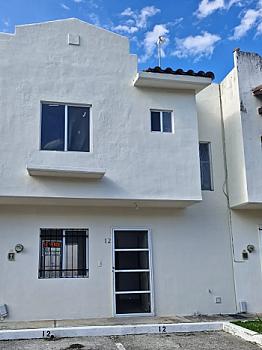 🏡 House for Sale in Real Ibiza | 3 Bedrooms | Patio | Credits Accepted
