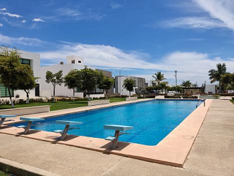 Coto Platino, Casa con Recámara planta baja
