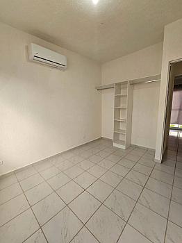 EXCELLENT HOUSE FOR INVESTMENT IN CANCUN WITH POOL