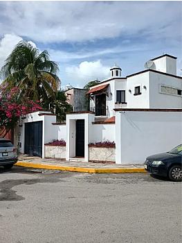 Casa en Santa Fe, Cancún: ubicación privilegiada y gran oportunidad