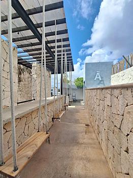 Oportunidad departamento moderno en Tulum con rooftop y alberca