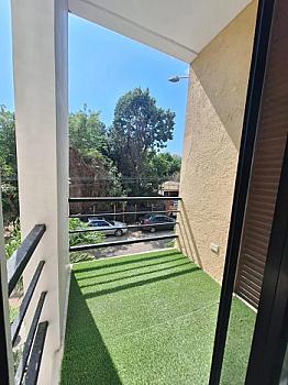 Oportunidad departamento moderno en Tulum con rooftop y alberca