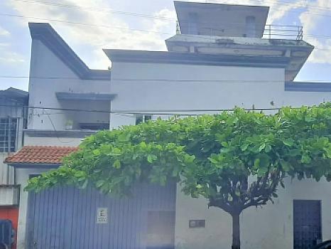 Amplia y Familiar Residencia en Lomas de Sayula