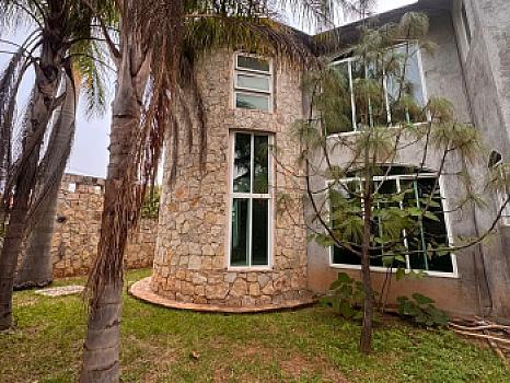 Elegant Stone Residence with Spacious Areas in Cintalapa