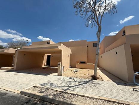 Casa de 3 recamaras y estudio en Residencial Alma, Cholul, Yucatán