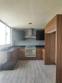 Casa moderna en Santa Anita Residencial con 3 recámaras y gran iluminación
