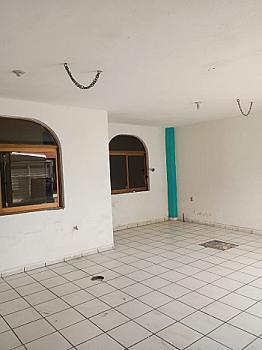 Hermosa Casa en Alta California con Espacios Modernos y Confortables