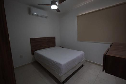 Exclusivo Departamento de 2 recámaras en Zona Diamante