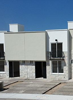 CASA DE TRES HABITACIONES EN VENTA EN EL MARQUES
