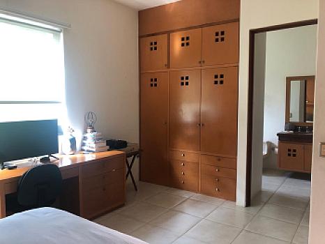 House for rent or sale in Isla Dorada