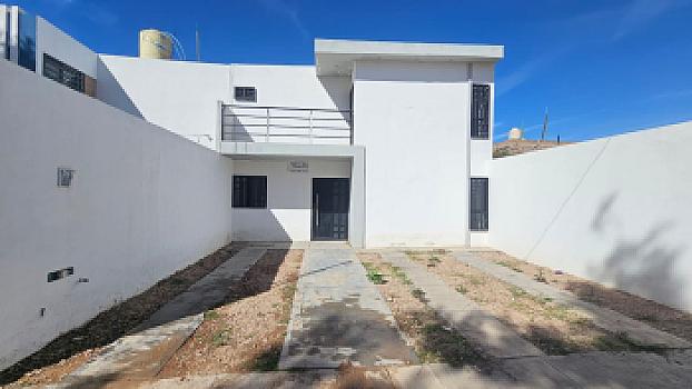 Moderna Casa en Valle Verde Sur con Diseño Contemporáneo