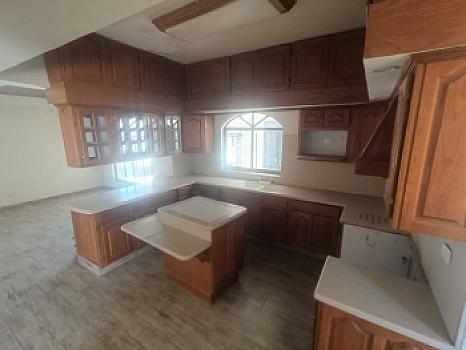 Exclusiva Residencia en El Fresno con Espacios de Lujo y Máximo Confort