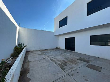 Modern Residence in Residencial 21, Matamoros Coahuila