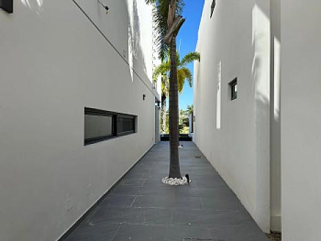 VIVE EN ESTA PRIVADA EXCLUSIVA