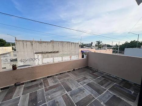 Esta duplex en Las Mañanitas sirve para vivir y ganar dinero
