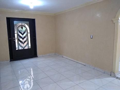 Casa de tus Sueños en Ciudad Obregón con Amplios Espacios
