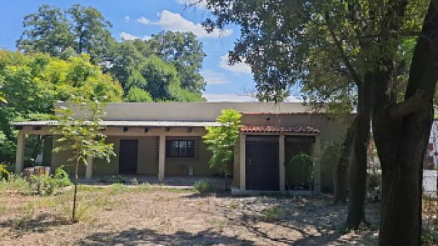 Amplia Quinta Residencial en Centro Villa de García, Nuevo León